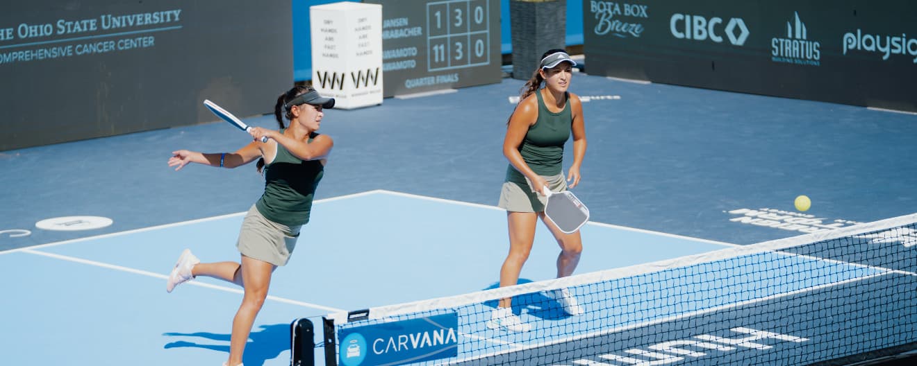 Jade Kawamoto (left) and Jackie Kawamoto (right) competing at the Veolia Cincinnati Showcase presented by Six Zero.